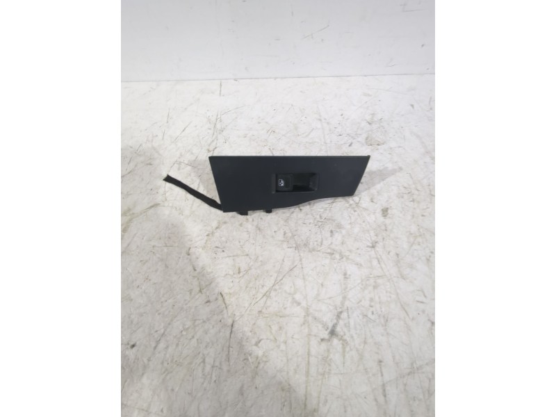 Recambio de mando elevalunas trasero izquierdo para volkswagen t-cross (c11, d31) 1.0 tsi referencia OEM IAM 5G0959855PWHS  