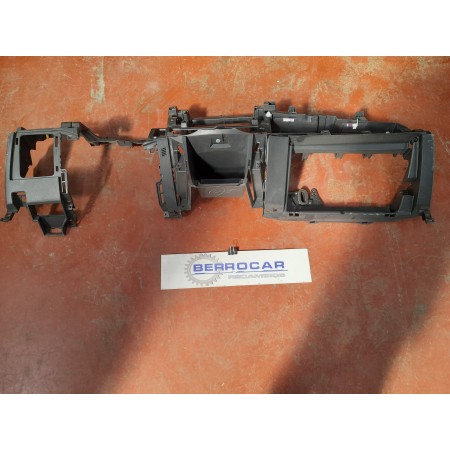 Recambio de salpicadero para toyota rav 4 2.2 d-4d cat referencia OEM IAM 5530342010  