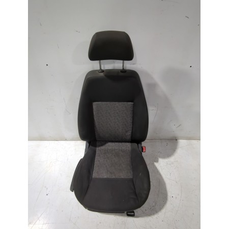 Recambio de asiento delantero derecho para seat ibiza iii (6l1) 1.4 tdi referencia OEM IAM 6Q4881105DL  