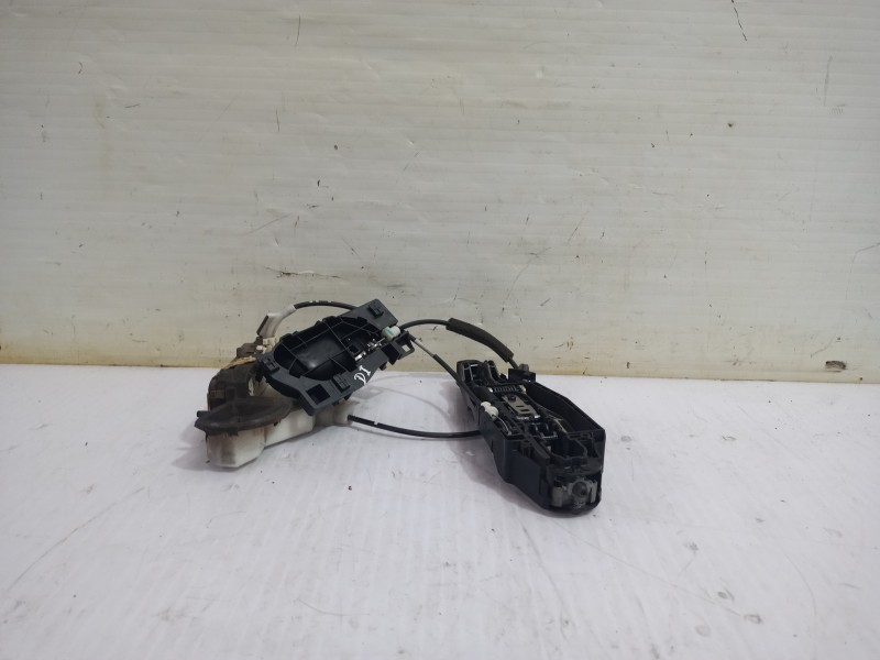 Recambio de cerradura puerta delantera izquierda para peugeot 508 allure referencia OEM IAM A02522  