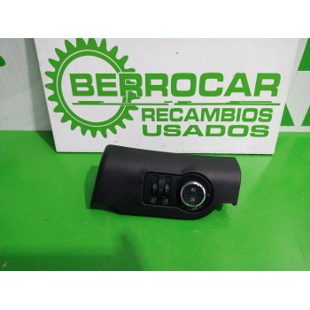 Recambio de mando luces para opel insignia berlina 2.0 cdti cat referencia OEM IAM 13268702  
