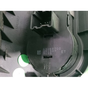 Recambio de mando luces para opel insignia berlina 2.0 cdti cat referencia OEM IAM 13268702  