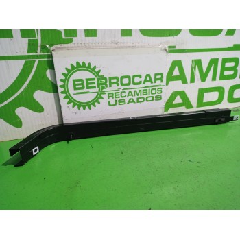 Recambio de guia puerta para renault kangoo profesional referencia OEM IAM 8200497640  