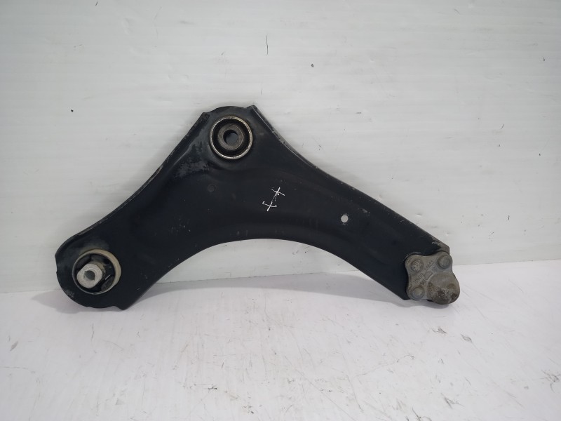 Recambio de brazo suspension inferior delantero izquierdo para renault scenic iii bose edition referencia OEM IAM 545016101R  