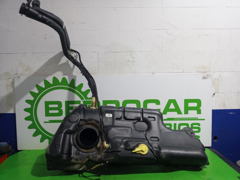 Recambio de deposito combustible para citroën c4 berlina 1.6 16v hdi referencia OEM IAM 9682717780  