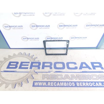 Recambio de molduras para skoda spaceback (5h) 1.6 tdi referencia OEM IAM 5JA858415  