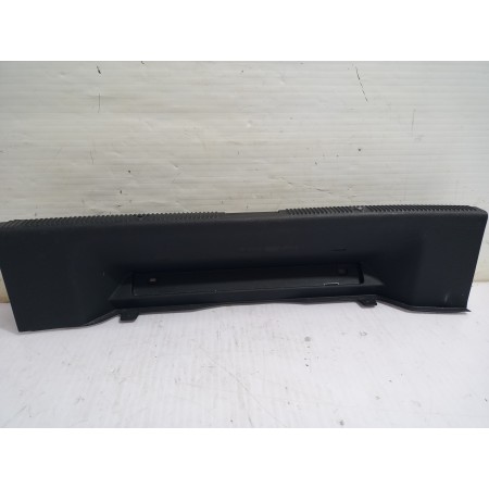 Recambio de moldura maletero para skoda yeti active referencia OEM IAM 5L6863459  