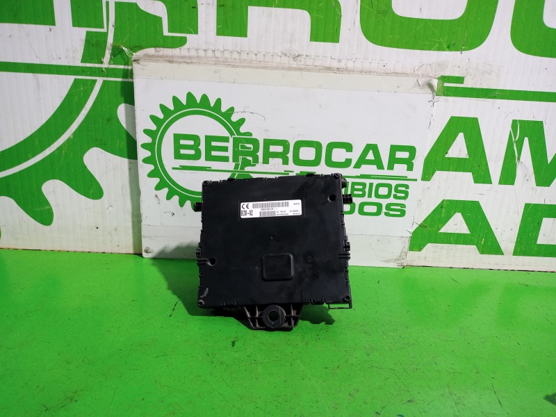 Recambio de modulo electronico para renault kangoo profesional referencia OEM IAM 284B15651R  
