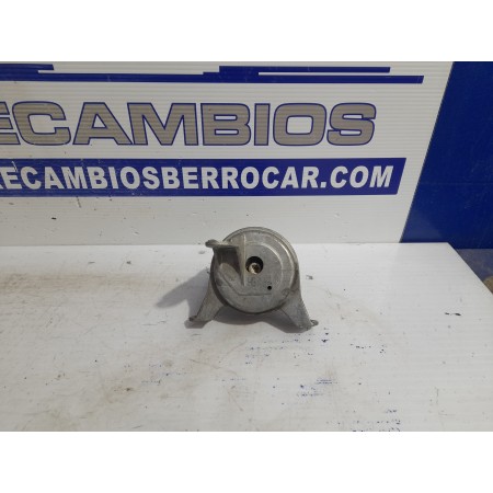 Recambio de soporte motor para opel astra h ber. 1.7 16v cdti referencia OEM IAM 13125627  