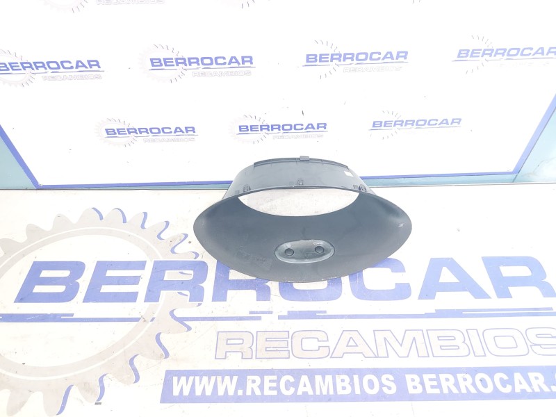 Recambio de moldura interior para toyota yaris (ncp1/nlp1/scp1) 1.0 cat referencia OEM IAM 554110D060  