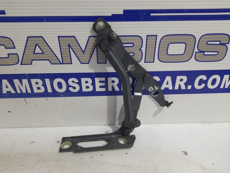 Recambio de bisagras maletro para opel astra h ber. 1.7 16v cdti referencia OEM IAM 13252086  