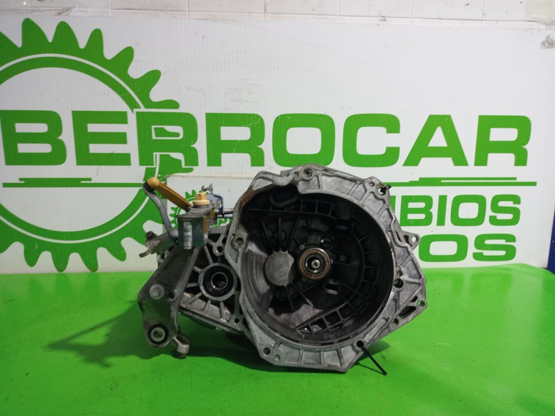 Recambio de caja cambios para opel corsa d 1.3 16v cdti referencia OEM IAM 428702815  
