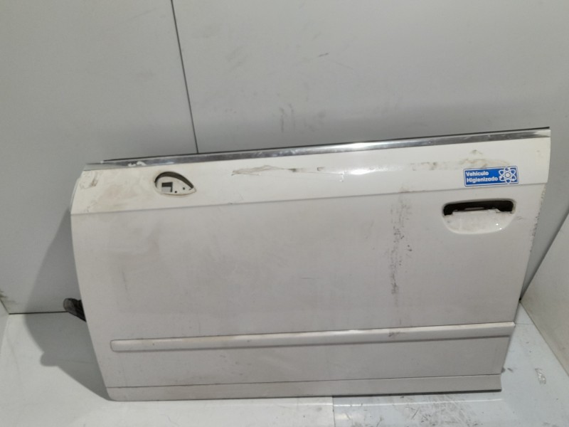 Recambio de puerta delantera izquierda para seat exeo berlina (3r2) 2.0 tdi referencia OEM IAM 3R0831051  