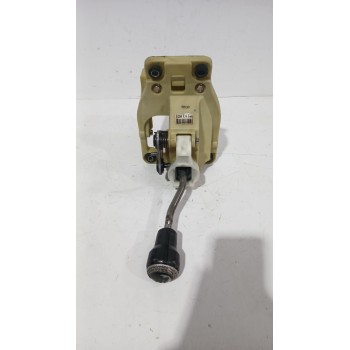 Recambio de palanca cambio para hyundai tucson (jm) 2.0 crdi referencia OEM IAM 437202E000  