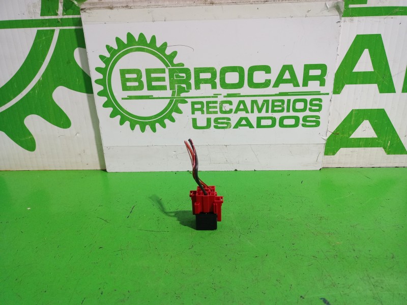 Recambio de rele para volkswagen golf vi (5k1) advance referencia OEM IAM 4H0951253A  