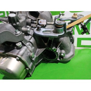 Recambio de caja cambios para opel corsa d 1.3 16v cdti referencia OEM IAM 428702815  