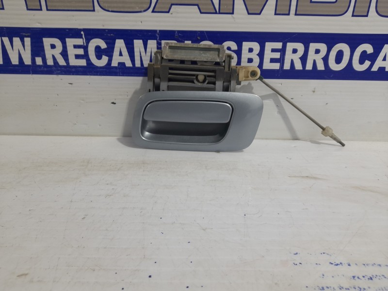 Recambio de maneta exterior trasera izquierda para opel zafira a elegance referencia OEM IAM 260933585  
