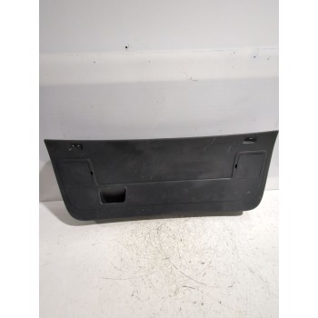 Recambio de guarnecido porton trasero para seat ibiza iii (6l1) 1.4 tdi referencia OEM IAM 6L6867601F  