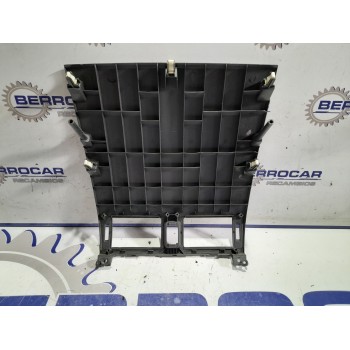 Recambio de rejilla aireadora para mazda 3 berlina (bk) referencia OEM IAM BP4K55311  