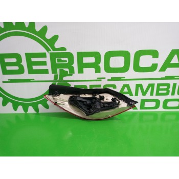 Recambio de piloto trasero derecho para opel insignia berlina 2.0 cdti cat referencia OEM IAM 13279622  
