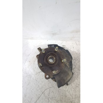 Recambio de mangueta delantera izquierda para hyundai tucson (jm) 2.0 crdi referencia OEM IAM 517152E100  
