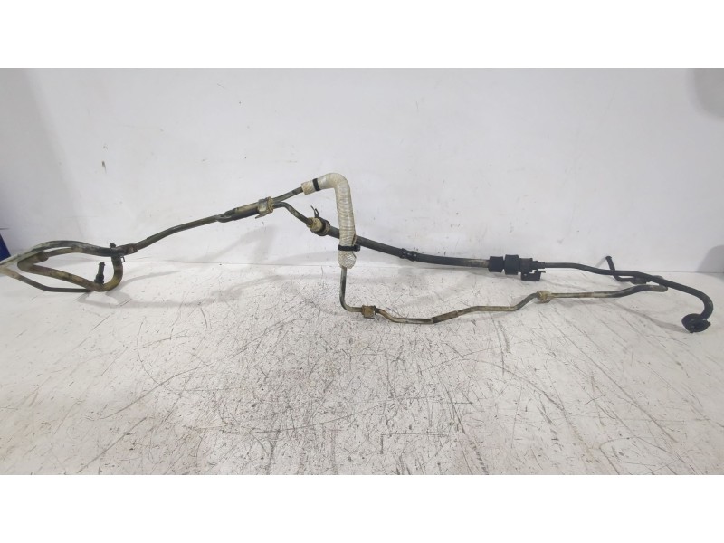 Recambio de tubo direccion para hyundai tucson (jm) 2.0 crdi referencia OEM IAM 575102E200  