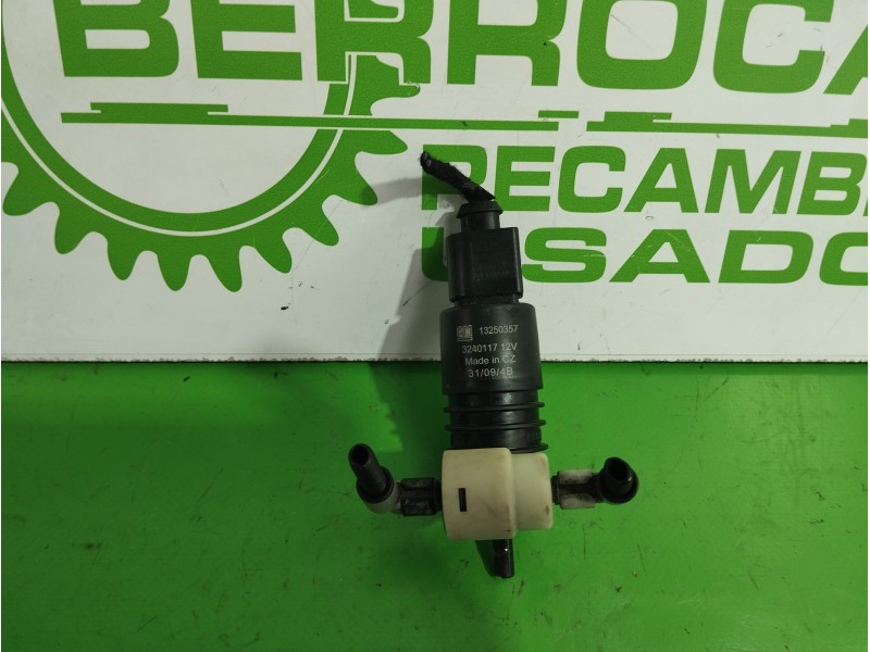 Recambio de bomba limpia para opel insignia berlina 2.0 cdti cat referencia OEM IAM 13250357  