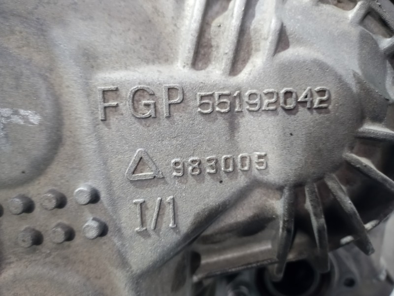 Recambio de caja cambios para opel zafira b 1.9 cdti cat (z 19 dtl) referencia OEM IAM 55192042 / 983005  