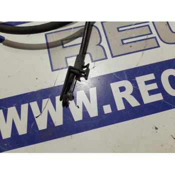 Recambio de tirador capot para seat exeo berlina (3r2) 2.0 tdi referencia OEM IAM 8E0823480F  