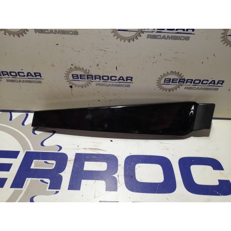 Recambio de moldura para seat exeo berlina (3r2) 2.0 tdi referencia OEM IAM 8E0853290D  