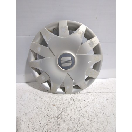 Recambio de tapacubos para seat ibiza iii (6l1) 1.4 tdi referencia OEM IAM 6L0601147F  