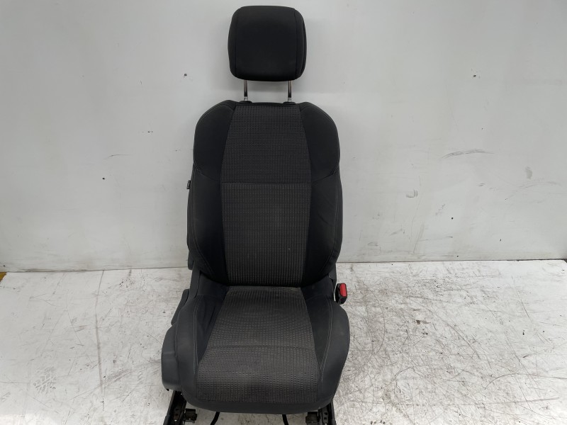 Recambio de asiento delantero izquierdo para peugeot 508 allure referencia OEM IAM 8925L9  