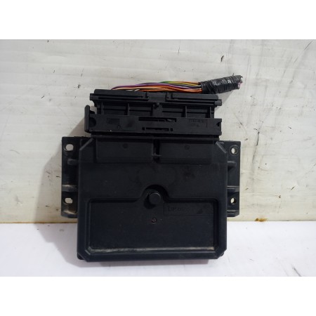 Recambio de centralita motor uce para renault kangoo (f/kc0) alize referencia OEM IAM R04010030H  