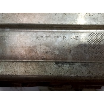 Recambio de refuerzo paragolpes delantero para renault scenic iii bose edition referencia OEM IAM 752100015R  