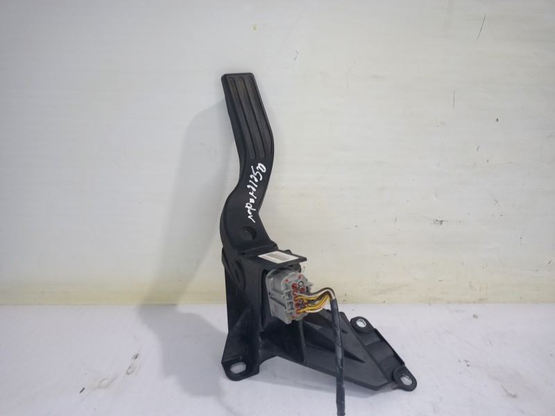 Recambio de pedal acelerador para ford mondeo berlina (ge) ghia (06.2003) (d) referencia OEM IAM 2S719F836DA  