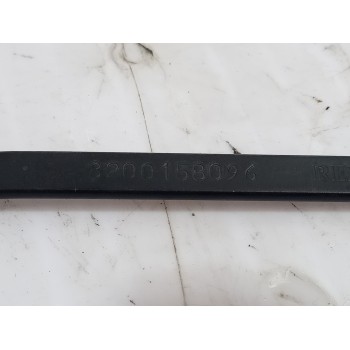 Recambio de brazo limpia delantero derecho para renault kangoo (f/kc0) alize referencia OEM IAM 8200158096  