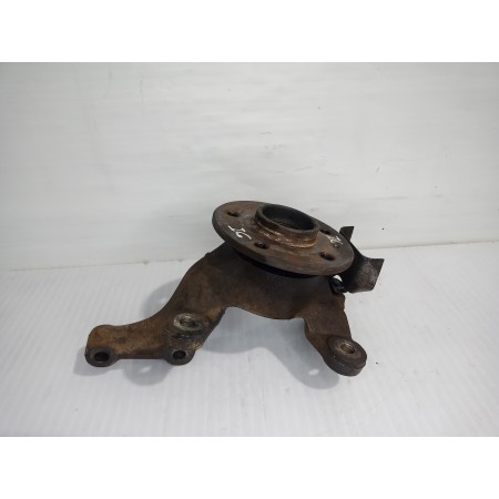 Recambio de mangueta delantera izquierda para mercedes-benz vito (w638) caja cerrada 112 cdi  (638.094) referencia OEM IAM A6383