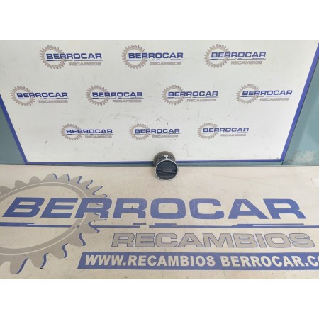 Recambio de rejilla aireadora para fiat punto (evo) (199) 1.3 16v jtd cat referencia OEM IAM 735485651  
