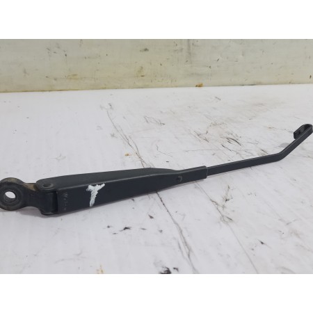 Recambio de brazo limpia trasero para renault kangoo (f/kc0) alize referencia OEM IAM 7700308804  