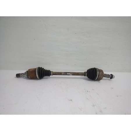 Recambio de transmision delantera izquierda para renault scenic iii bose edition referencia OEM IAM 8201353627  