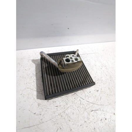 Recambio de evaporador aire acondicionado para seat ibiza iii (6l1) 1.4 tdi referencia OEM IAM H2605002  