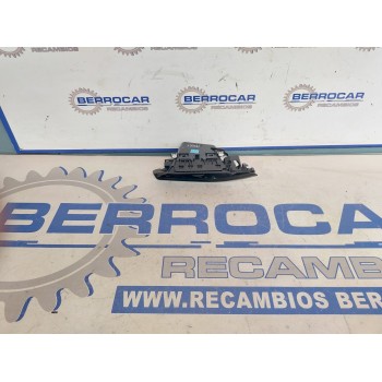 Recambio de rejilla aireadora para peugeot 208 1.6 blue-hdi fap referencia OEM IAM 9673131677  