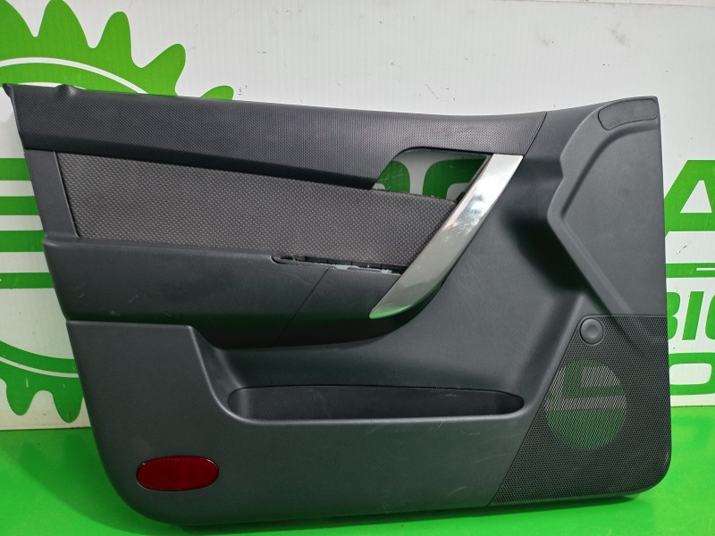 Recambio de guarnecido puerta delantera izquierda para chevrolet aveo ls referencia OEM IAM 96649617  