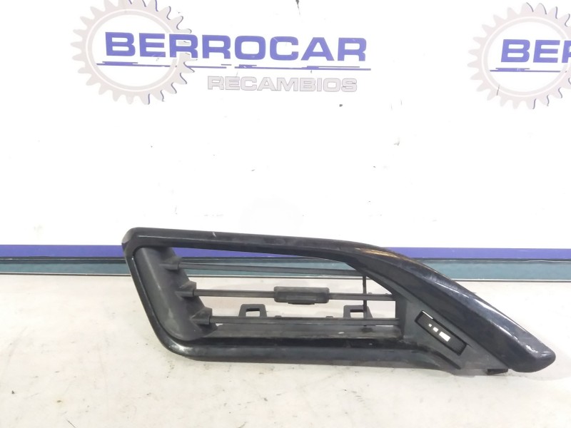 Recambio de rejilla aireadora para peugeot 208 1.6 blue-hdi fap referencia OEM IAM 447181X  