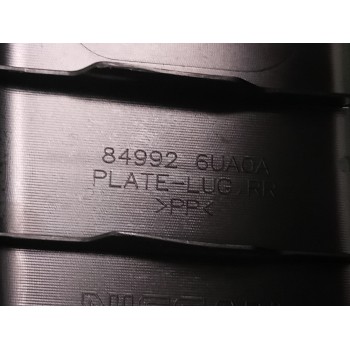 Recambio de molduras traseras para nissan qashqai ii (j11, j11_) 1.3 dig-t referencia OEM IAM 84992  