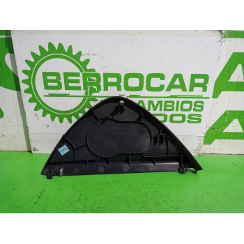 Recambio de moldura para renault kangoo profesional referencia OEM IAM 689201994R  