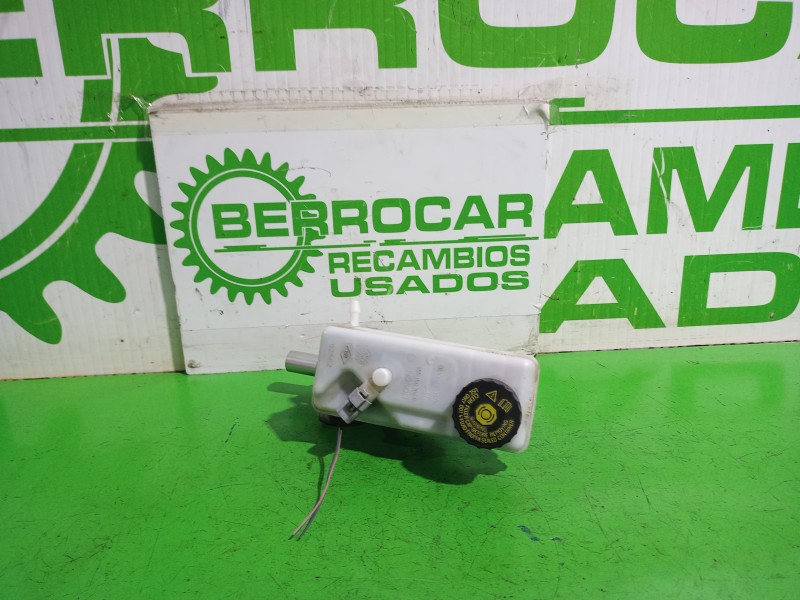Recambio de bomba freno para renault kangoo profesional referencia OEM IAM 0204051558  