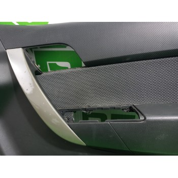 Recambio de guarnecido puerta delantera derecha para chevrolet aveo ls referencia OEM IAM 96649619  