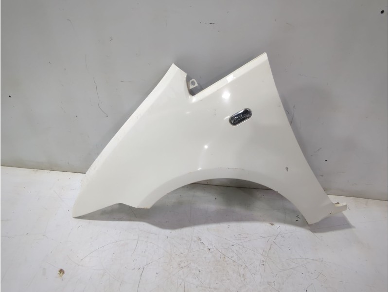 Recambio de aleta delantera izquierda para ford focus c-max (dm2) 2.0 tdci referencia OEM IAM 1474084  