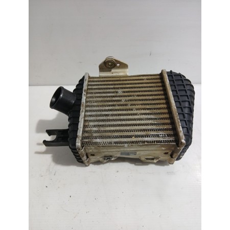 Recambio de intercooler para hyundai tucson (jm) 2.0 crdi referencia OEM IAM 2827127250  